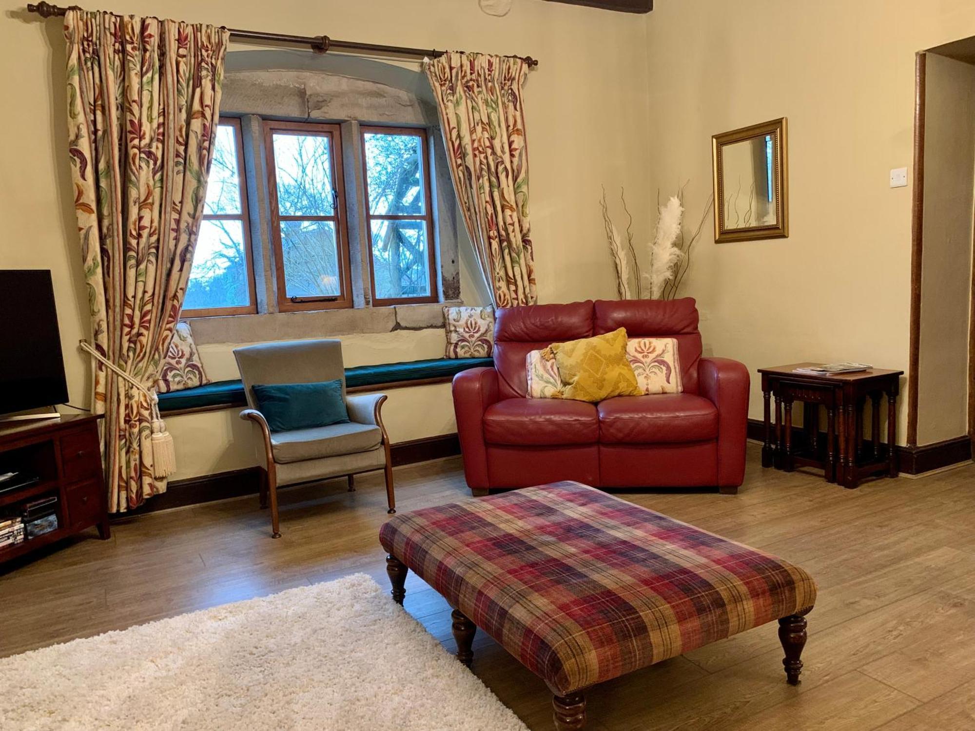 Large Country Farmhouse 沃丁顿 外观 照片